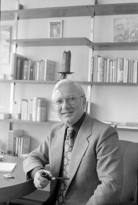 Rolf Balsiger Ringier executive board member in his office Zurich - Old Photo