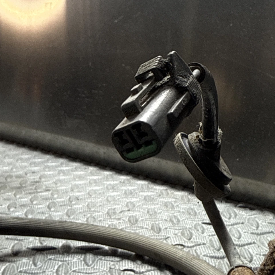 89-94 Nissan 240sx S13 Front Spindle Knuckle Hub OEM Right 180sx RH - Image 2 of 4