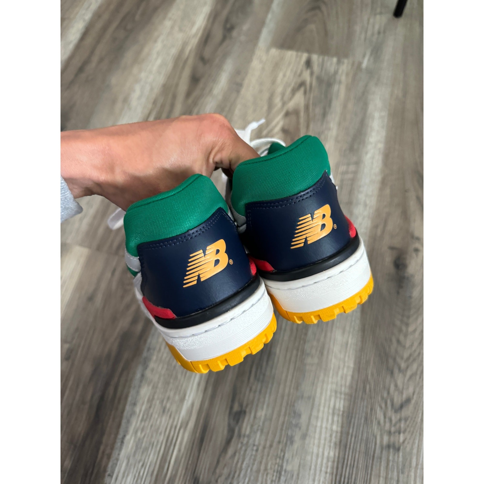 New Balance 550 ‘Oak Green Leaf Red’ Sneakers Shoes size 9.5 thumbnail 6