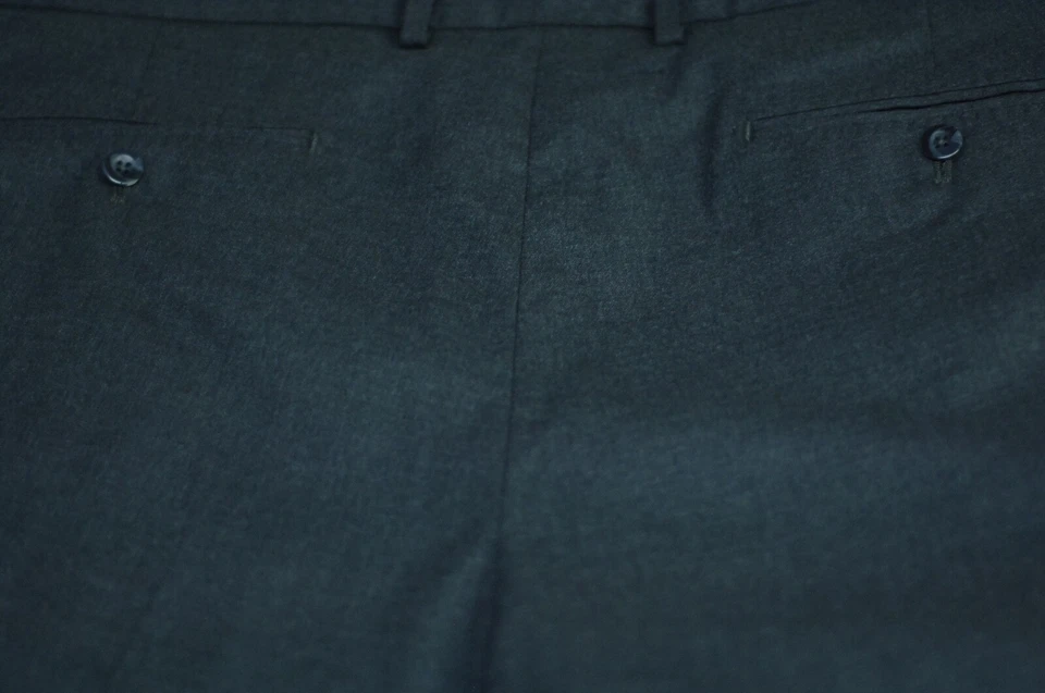 Daniel Cremieux Men's Solid Gray All Season Flat Front Dress Pants 40 x 32 - Image 4 of 4