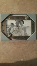 PEWTER PICTURE FRAME FETCO 6X4 TOP QUALITY "BLESS THIS FAMILY "  NEW