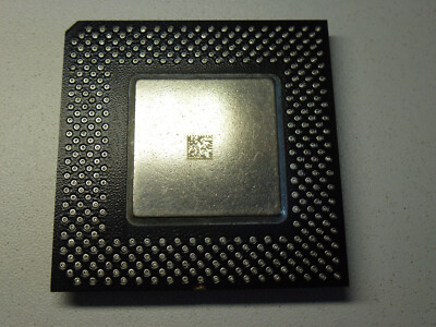 Retro PC IBM Prozessor CPU Intel Celeron SL3FZ 533MHz Sockel 370