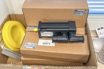 Servomotor ABB SDM 261-000N5-055/60-000-9130 - Neu