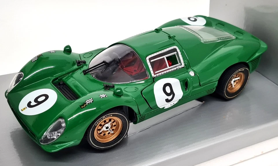 Eagle 1/18 Ferrari 330 P4 SPA Francorchamps 1967 #9 Diecast Model Car - Image 3 of 4