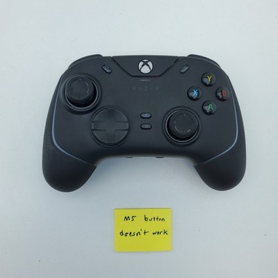 Razer Wolverine v2 Chroma RZ06-0401 Wired Gaming Pro Controller for Xbox PC
