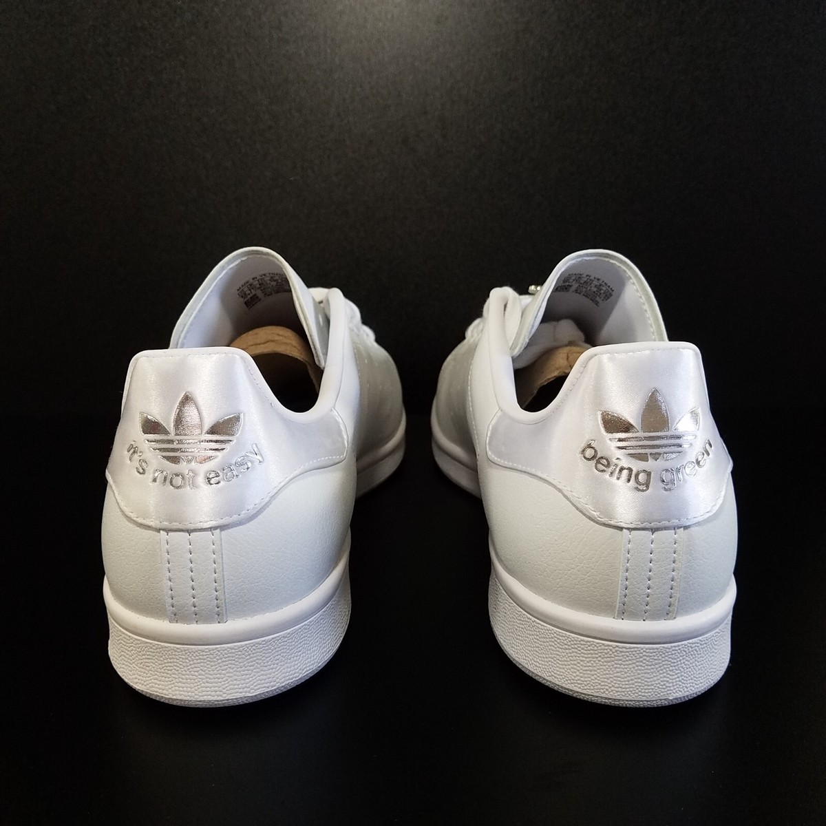 Size 12 - adidas Disney x Stan Smith Peter Pan & Tinkerbell Size 12 - adidas Disney x Stan Smith Peter Pan & Tinkerbell
