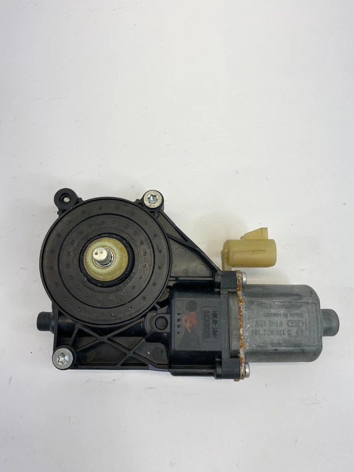 2007-2016 吉姆西阿卡迪亚右后后动力门窗电机 0130822364 原始设备制造商 — 第 2/4 张图片