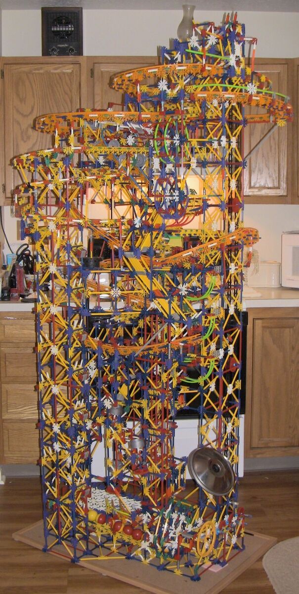 K'nex BallBuster Ball Factory Machine 8,600 Pieces COMPLETE K'nex BallBuster Ball Factory Machine 8,600 Pieces COMPLETE
