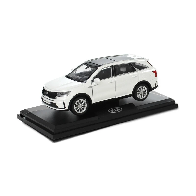 Kia Sorento Modellauto Maßstab 1:38 snow white schnee weiß Sammlermodell NEU