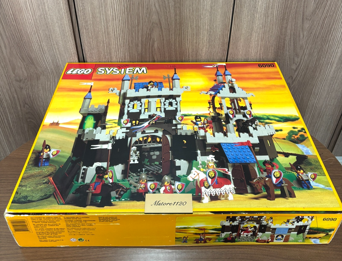LEGO 6090 System Royal Knight's Castle With Box and Manual Used