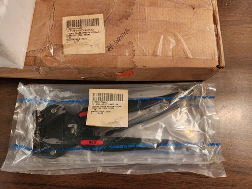 AMP Ratcheting Hand Crimp Tool P/N 402661-N - Picture 3 of 3