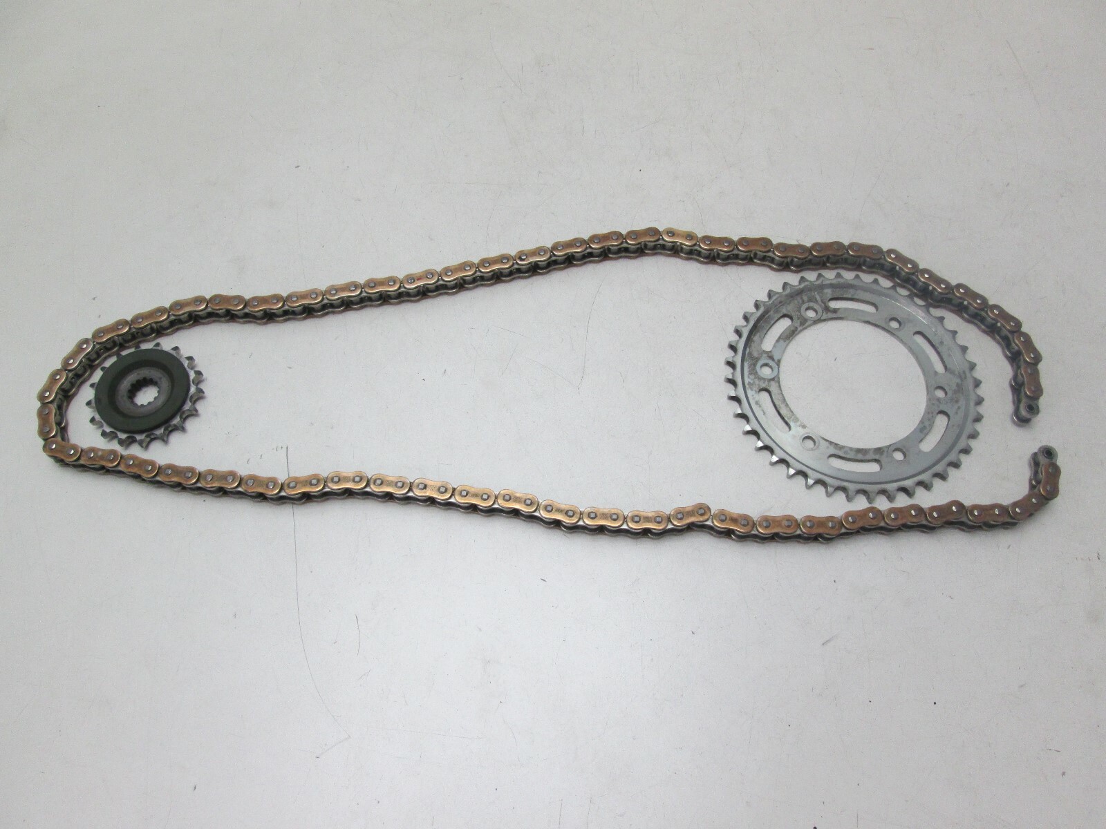 Chain Set Chain Sprocket Pinion Chains Kit CHAIN Suzuki GSX 1300 R