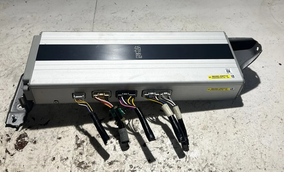 2010 2011 2012 LEXUS LS460 Mark Levinson Amplifier 86280 2010 2011 2012 LEXUS LS460 Mark Levinson Amplifier 86280
