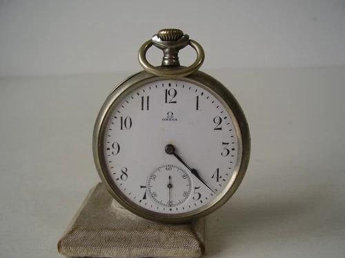 Antike OMEGA Taschenuhr vor 1945
