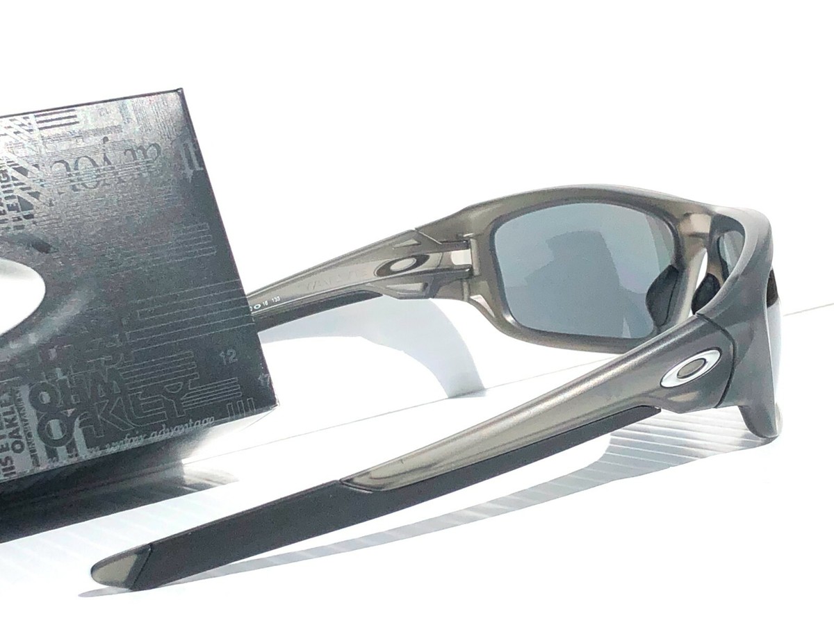 NEW* Oakley VALVE Matte Grey Smoke POLARIZED Black Iridium Lens