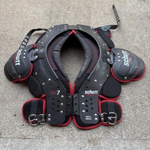 Schutt XV 7 VARSITY QB/WR Skill Football Shoulder Pads SP Adult Size Small