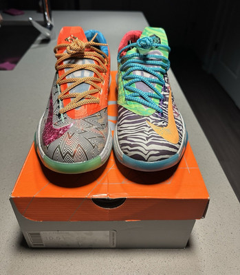 Nike KD 6 Low Top Basketball Sneaker Multicolor Mismatched Pair with Box