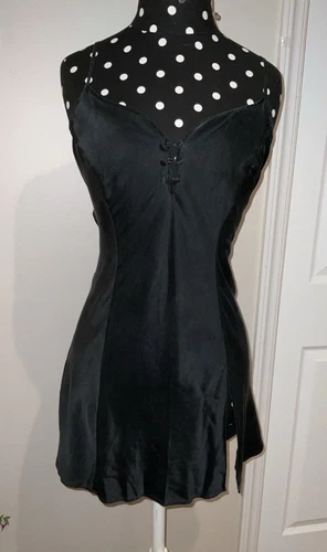 UNDERCOVER Vintage etichetta oro Victoria’s Secret seta blu navy? Lingerie abito slip camicia da notte