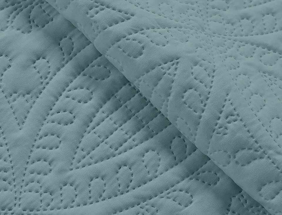 Chezmoi Collection 3-piece Oversized Bedspread Coverlet Set, Pinsonic Quilted - Image 3 of 4