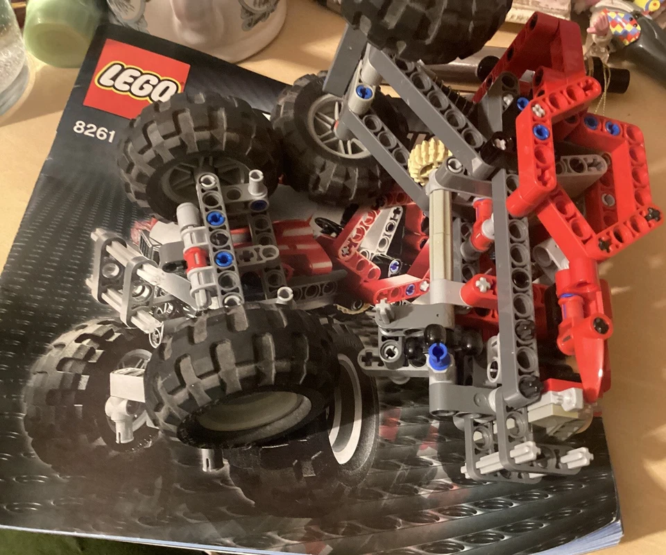 LEGO Technic 8261 Rally Truck, photo 2 of 5