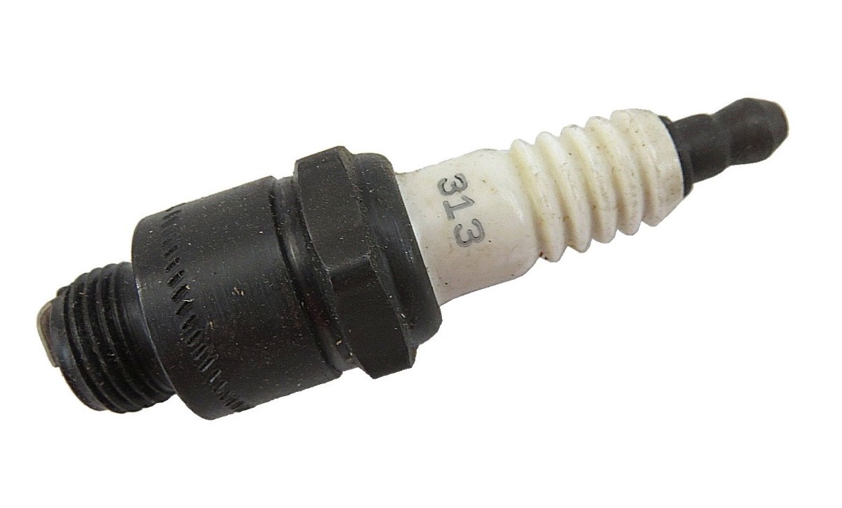 Autolite 313 Marine Boat Ignition System Standard Replacement Spark Plug 2