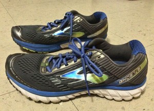 limeroad sports shoes
