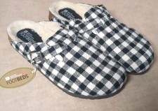 White Mountain FootBed Slippers Size 11M