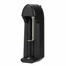 Smart Charger Universal for Rechargeable 3.7V Li-ion Battery Flashlight Torch
