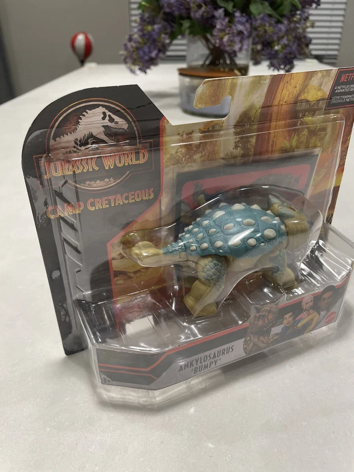 Jurassic World Camp Cretácico Ankylosaurus lleno de baches NETFLIX Foto 2 de 4