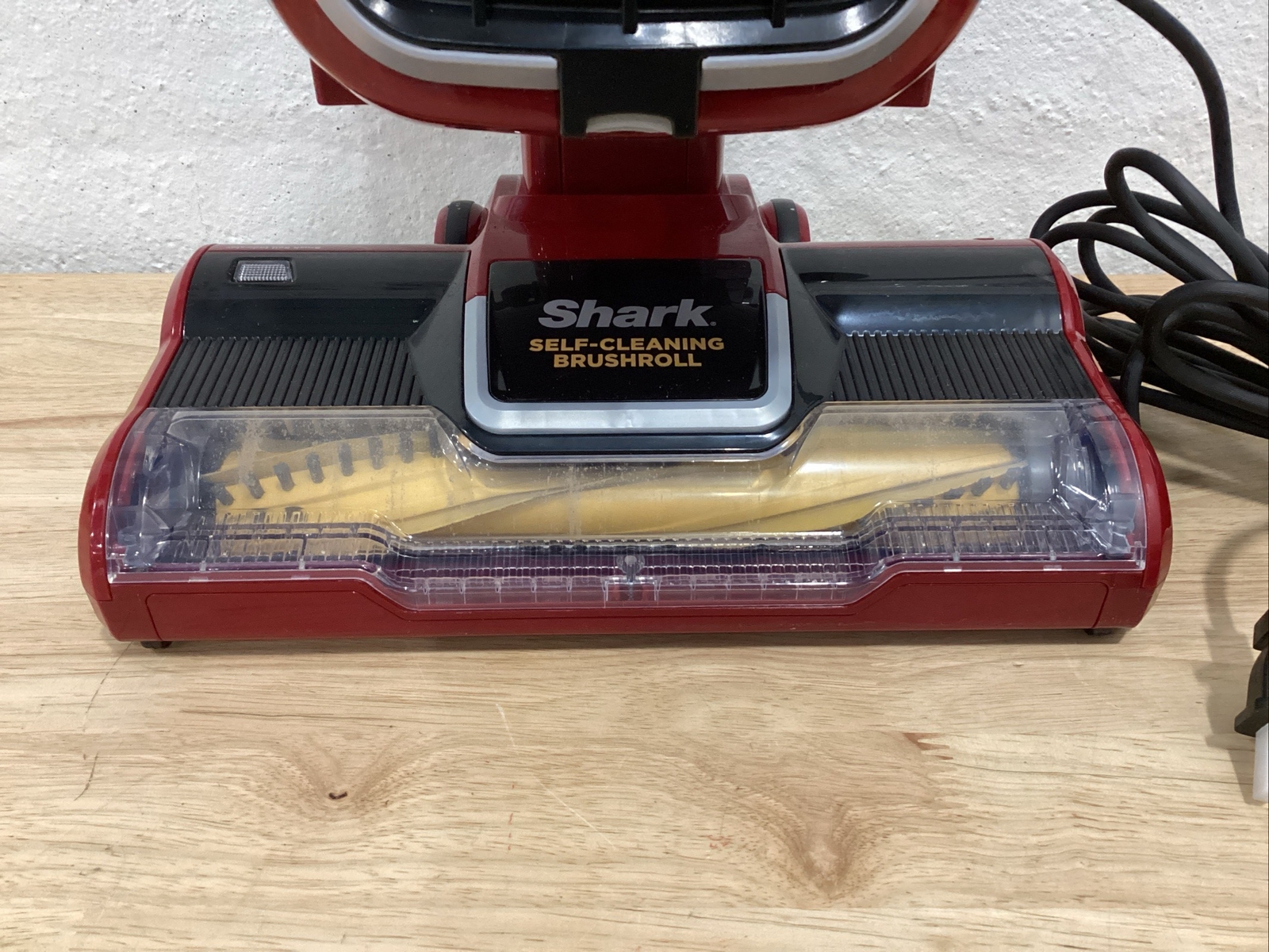 Shark Navigator ZU561 Upright Vacuum Cleaner Red 622356555494 eBay