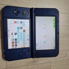Nintendo 3DS XL Console with 120 Games