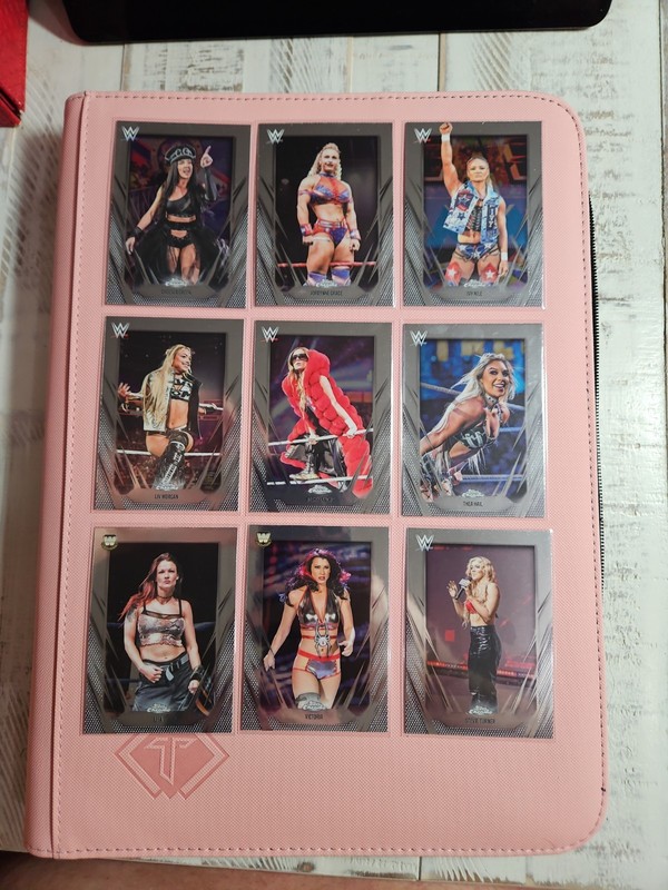 2026 Topp Chrome WWE The Ladies Lot #1 Base Cards