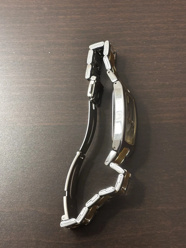 “Dexter Miguel Prado” Men Casio Classic Watch 1330 Silver Gold Steel - Image 4 of 4