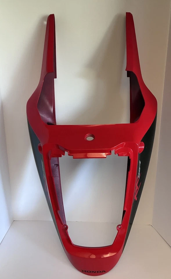 USE OEM HONDA REAR TAIL COWL PART # 77210-MCJ-A00ZA FIT 2003 CBR954 RR Foto 4 de 4