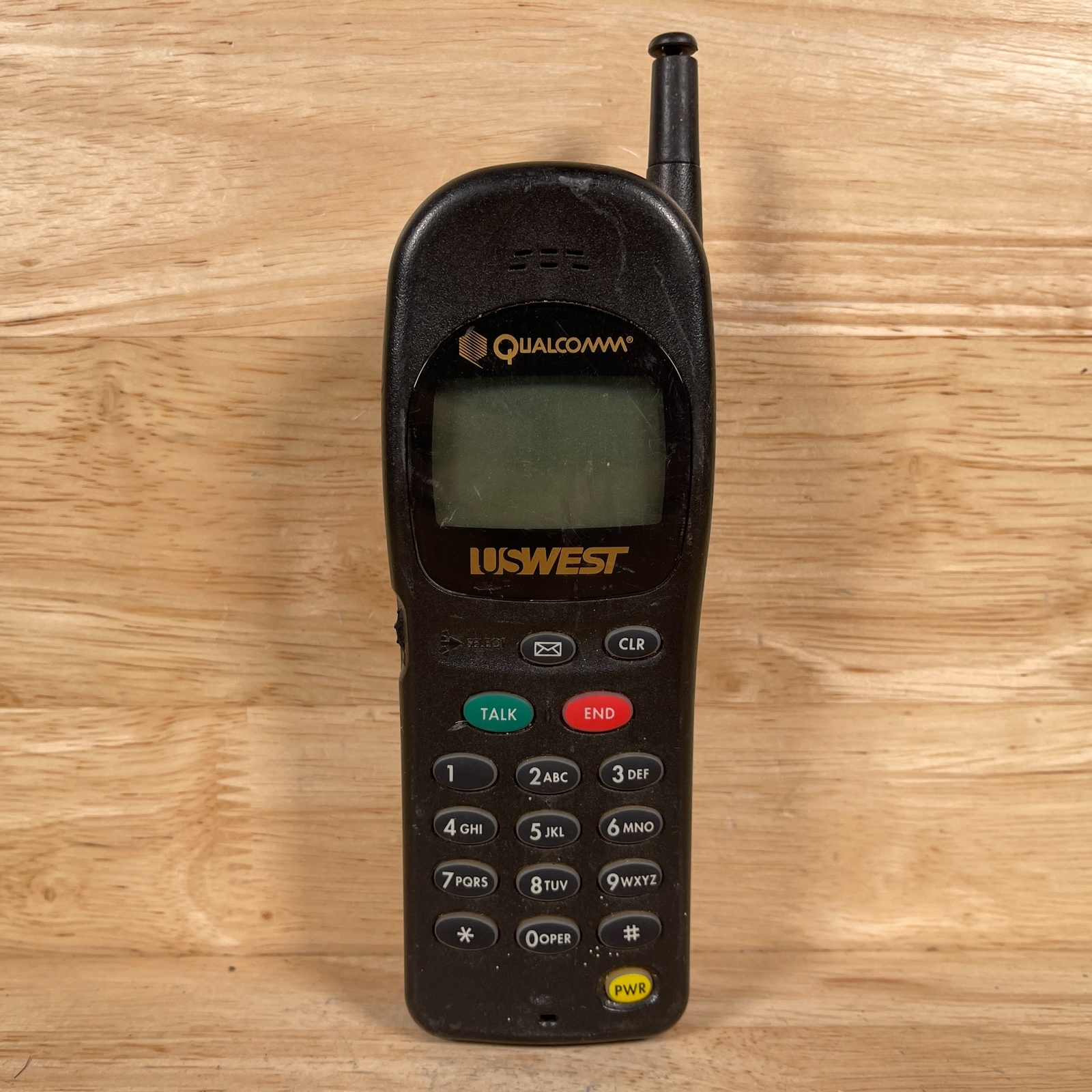 First Cellular Qualcom Vintage Qualcomm US West QCP-2700 Black Handheld Dual Band Cell Phone ...