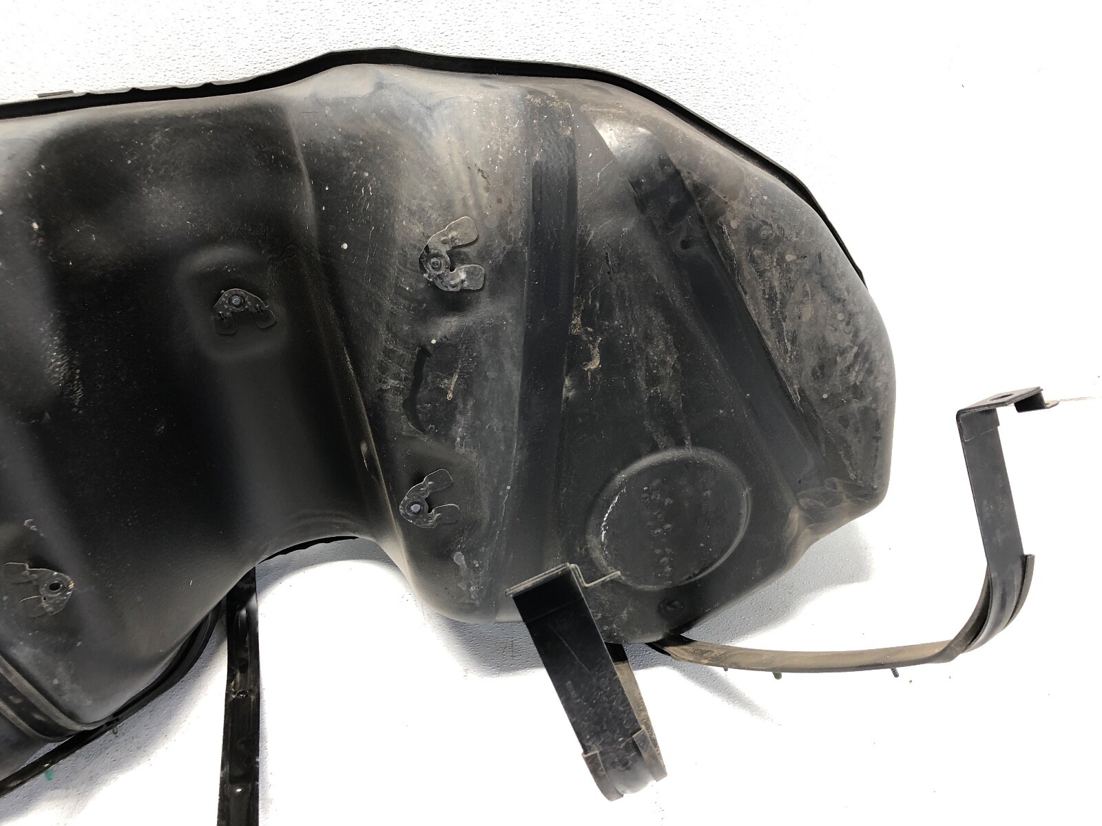 2014-2020 MASERATI QUATTROPORTE FUEL TANK RESERVOIR OEM.