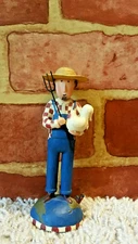 BLOSSOM BUCKET FARMER WITH PITCHFORK & CHICKEN 1635