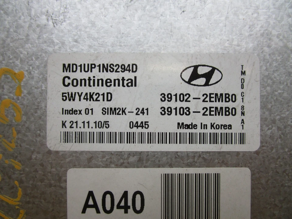 Módulo de control informático Hyundai Elantra 2011 motor 1,8 L ECU PN 39103-2EMB0 Foto 4 de 4
