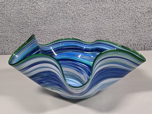 James Hayes ciotola in vetro artistico soffiato a mano e piccola ciotola in vetro blu - Foto 3 di 9