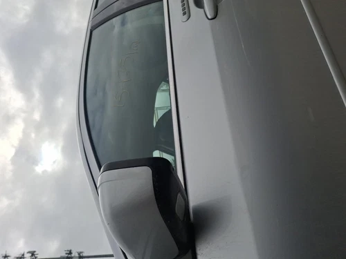 Used Left Door Mirror fits: 2009 Mercury Milan Power w/o blind spot alert w/pudd