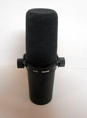 Shure SM7B Dynamic Vocal / Broadcast Microphone Cardioid