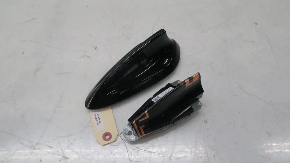 BMW X2 F39 2018-2022 OEM radio techo aleta de tiburón antena 92870811 Foto 4 de 4