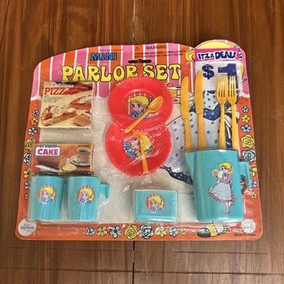 VTG Y2K Mini Parlor Set Sealed Kawaii Anime Doll Rack Toy Kitchen Playset NOS