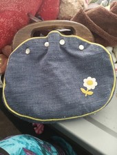 Vtge Bermuda Bag Woth Blue Cover Edged In Yellow Withembroidered Daisy Flower...