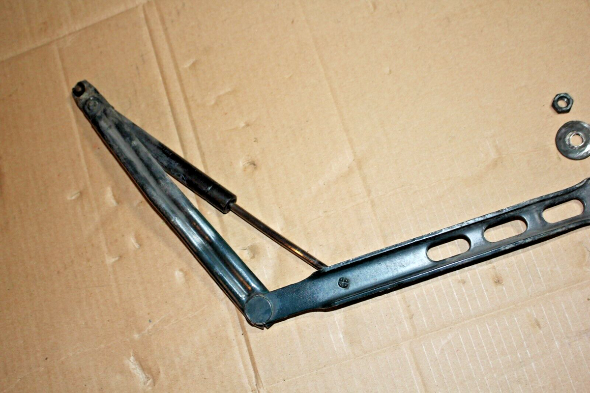 トップス #HOUSESET E50 E953 GENUINE ORIGINAL BMW E34 HOOD SUPPORT HINGE MOUNT BRACKET