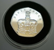 THE CROWN 2018 ISLE OF MAN 50p Coin BUNC WITH INSERT, CAPSULE & POUCH