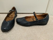 TAOS 234979 Women's Bandana Navy Blue Suede Mary Jane Flats Shoes Sz 8 (EU39 for sale online