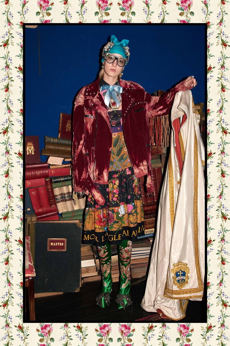 セール【GUCCI】コットンモスリン フローラル マキシ ドレス NEW GUCCI Silk Dress-PreFall Collection - Flower Print/Tiger
