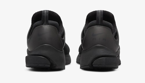 Nike Air Presto "Triple Black" Casual Trainers (CT3550 003) - Picture 5 of 6