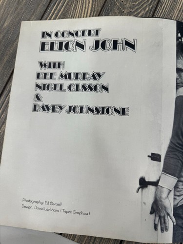Programa de conciertos de Elton John de los años 70 con Dee Murray Nigel Olsson y Davey Johnstone - Imagen 2 de 13